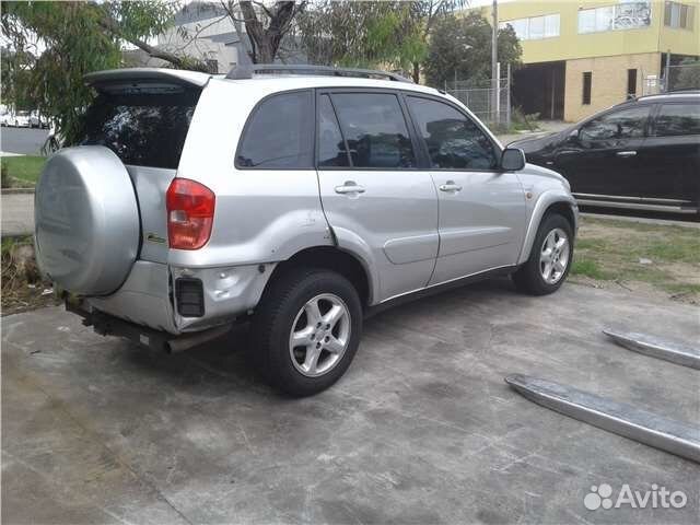 Разбор на запчасти Toyota RAV 4 2000-2005
