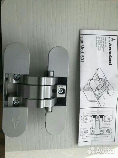 Петля Анселми 501 скрытая для дверей Юнион