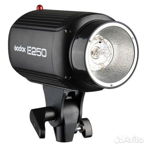 Вспышка студийная Godox E250