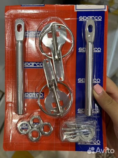 Замки на капот