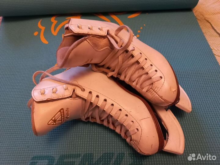 Фигурные коньки Jackson Artiste 3C