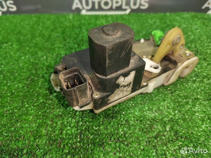 Замок двери Rover 214 Si RF 14K4F 1998