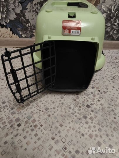 Переноска для кошек и собак
