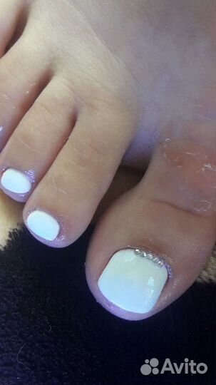 Маникюр педикюр с выездом. Девяткино