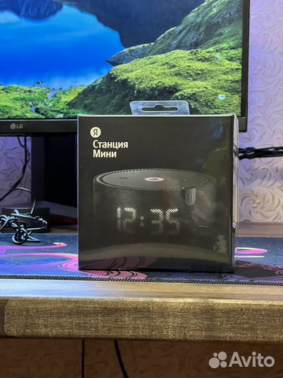 Яндекс станция мини с часами новая