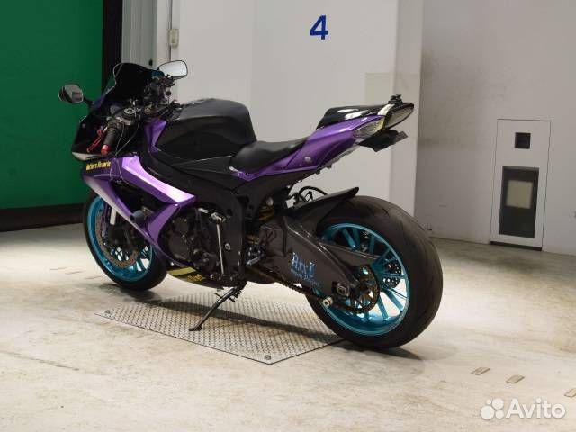 Suzuki GSX-R750