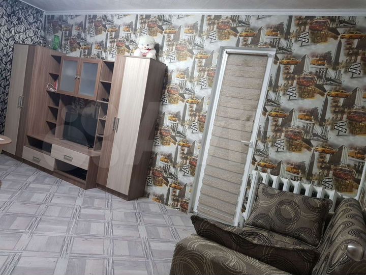 2-к. квартира, 52 м², 4/9 эт.