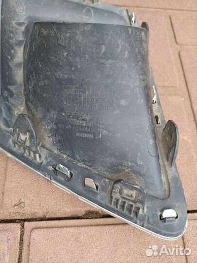 Накладка противотуманной фары Chevrolet Cruze