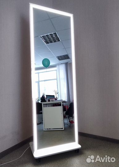 Зеркало с подсветкой, напольное