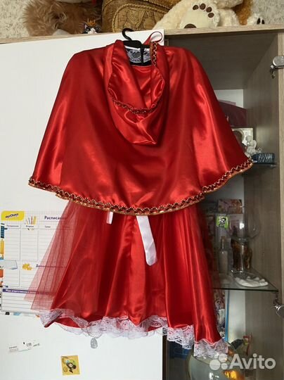 Костюм красной шапочки