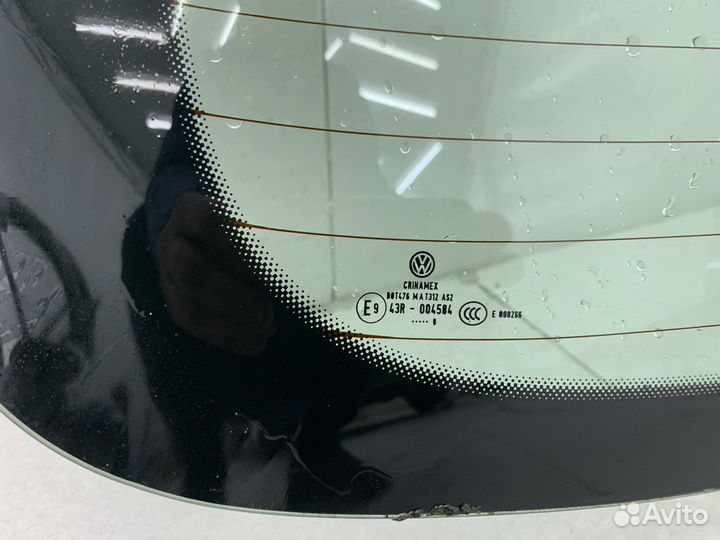 Заднее стекло на Volkswagen Golf 6 универсал
