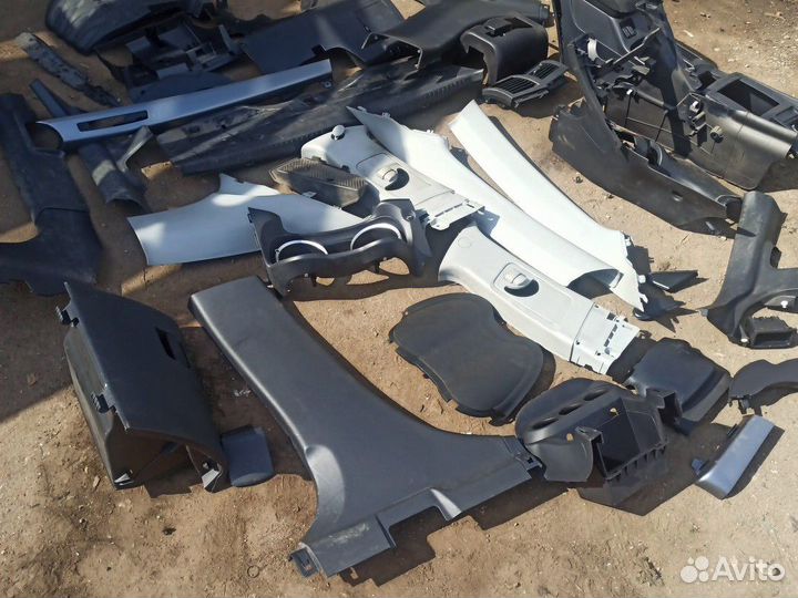 Обшивка салона mitsubishi lancer 10