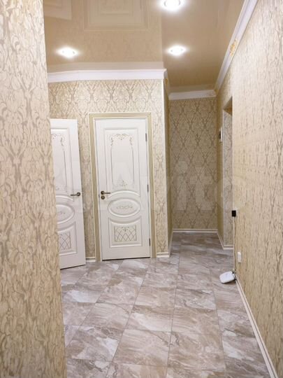 2-к. квартира, 50 м², 2/3 эт.