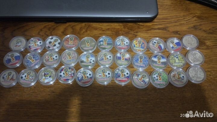 Комплект Монет 25 рублей цветные 33 шт Чемпионат М