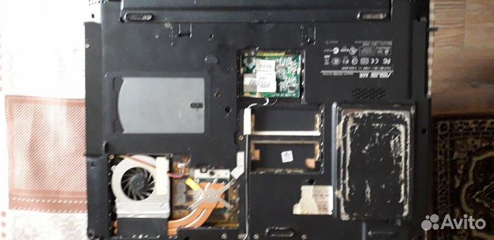 Ноутбук asus на запчасти