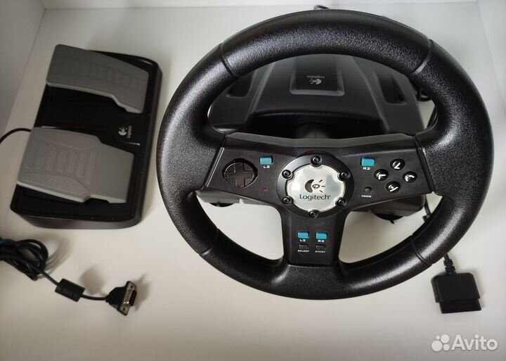 Игровой руль с педалями Logitech E-X2A12 PS2