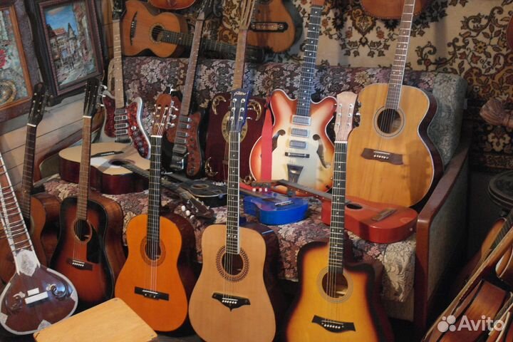 Гитары для интерьера