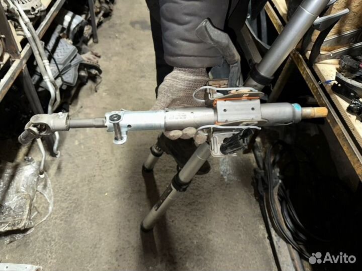 Рулевая колонка Opel Zafira B Z18XER