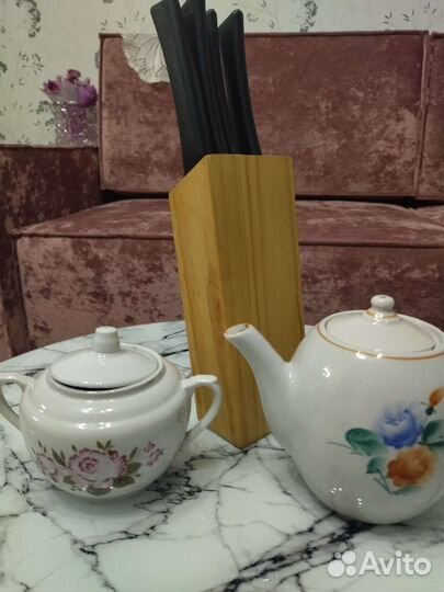 Набор ножей IKEA и чайники