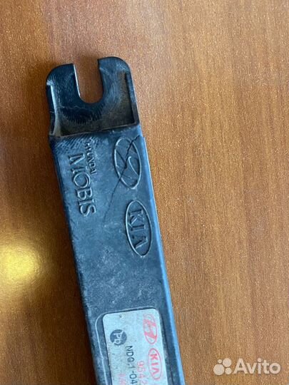 Антенна (модуль) Hyundai Santa Fe 2019 95420C0300