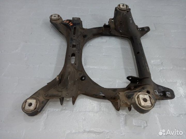 Передний подрамник Audi Q7 4L 4.2 BAR 2007