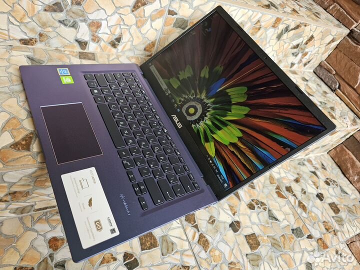 Свежий Asus VivoBook/FullHD/4ядра/8GB/SSD/MX130