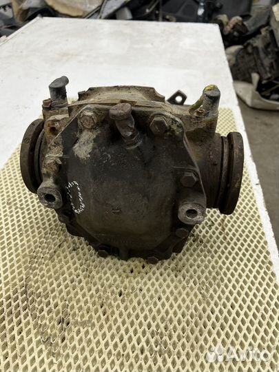 Редуктор заднего моста Mercedes-Benz C-класс