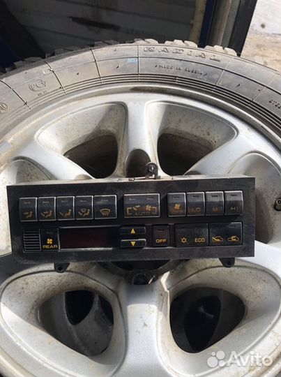 Блок управления климатом Паджеро 2