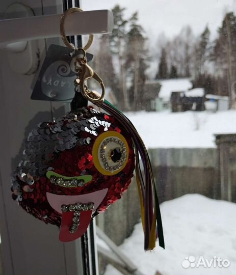 Брелок на сумку