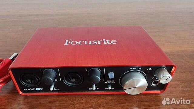 Аудиокарта Focusrite Scarlett 2i2 2nd Gen