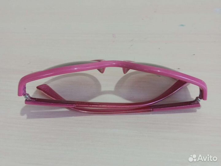 Солнцезащитные очки женские