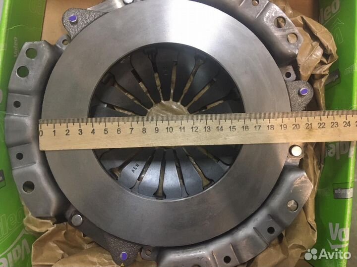 Корзина сцепления Valeo PHC Toyota TYC13 802227