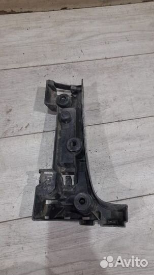 Кронштейн заднего бампера задний Bmw X5 F15 С 2013