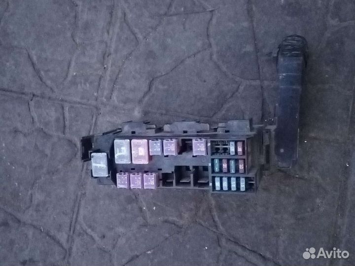 Ниссан альмера n16 блок предохранитель