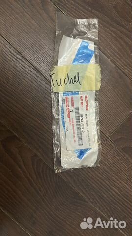 Наклейка антигравийная правая