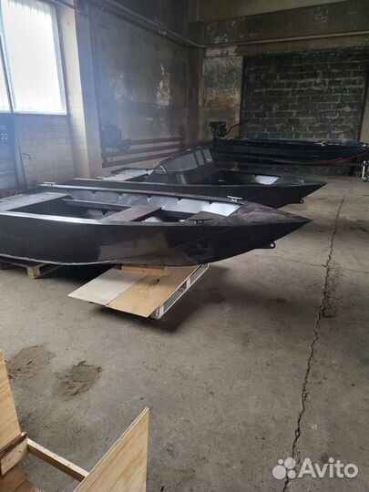 Лодка из пнд