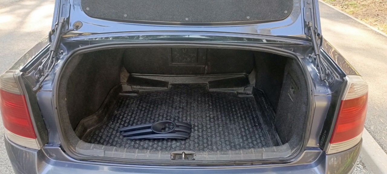 Opel Vectra: фото владельца