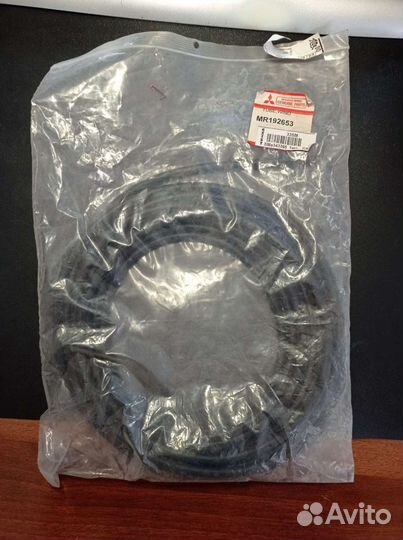 Продам запчасти для Mitsubishi Carisma