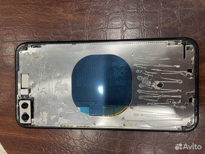 iPhone 8 Plus, 128 ГБ