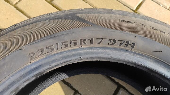 Kumho Sense KR26 225/55 R17 97H