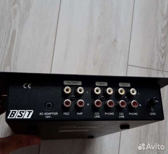 Диджейский пульт BST symbol 16