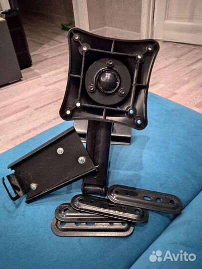 Кронштейн для телевизора на стену