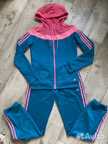 Спортивный костюм adidas