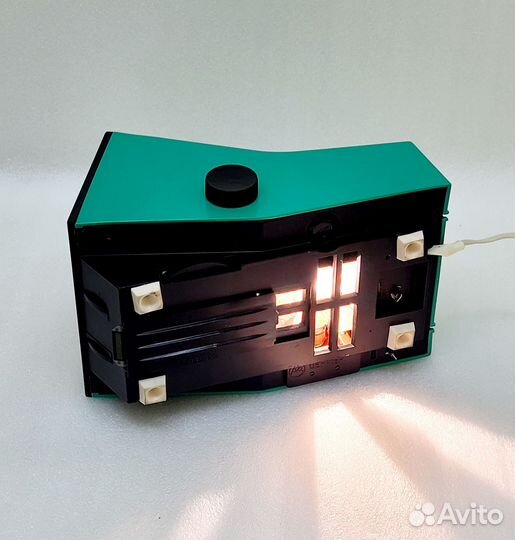 Фильмоскоп детский со встроенным экраном СССР