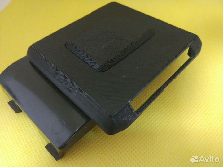 Кнопка фиксатора спального места Volvo FH