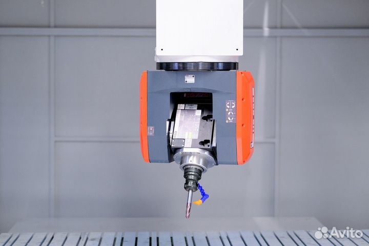 Пятиосевой обрабатывающий центр excitech antey