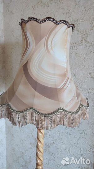 Торшер напольный с абажуром, бу