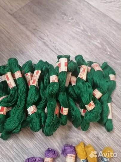 Нитки для вышивания мулине