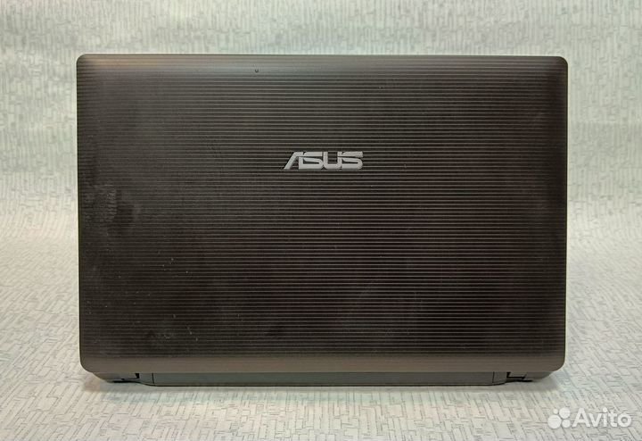 Ноутбук Asus i3-2310M, GT540M