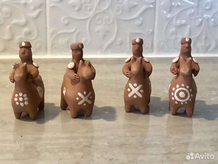 Глиняная игрушка (свистулька)